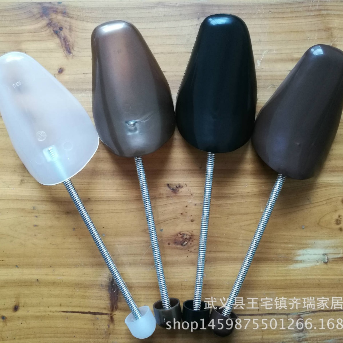 Factory Direct Sales Spring Shoe Stretcher, Adjustable Plastic Shoe Stretcher, Shoe Last Shoe Expander, Styling and Maintaining Shoes, Loose