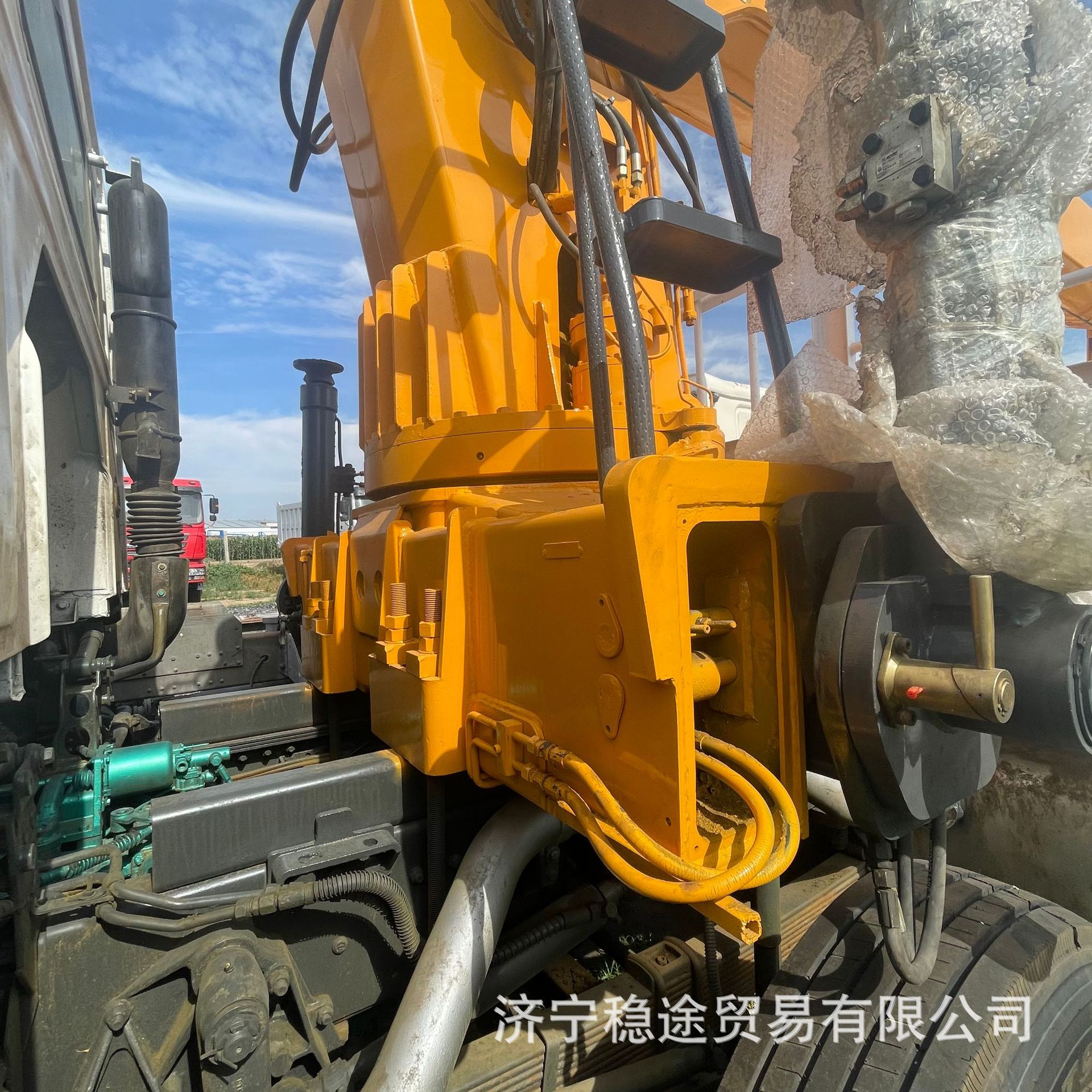Cross-Border Supply of Sinotruk Howo371 6X4 5-Ton Truck Crane Engineering Truck Truck Crane