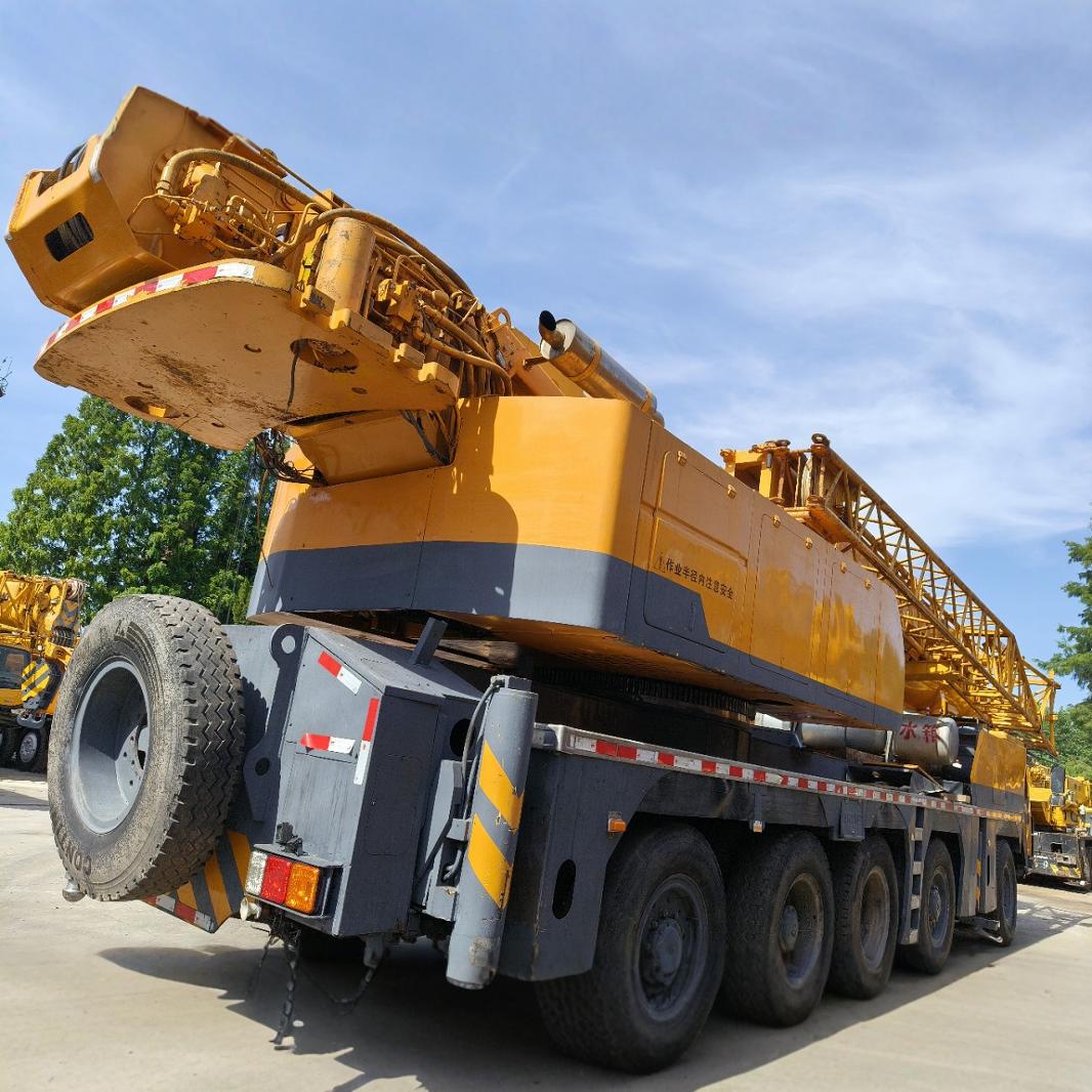 Xcmg Qy100K Truck Crane Xcmg130 Ton Crane Crane Export Special