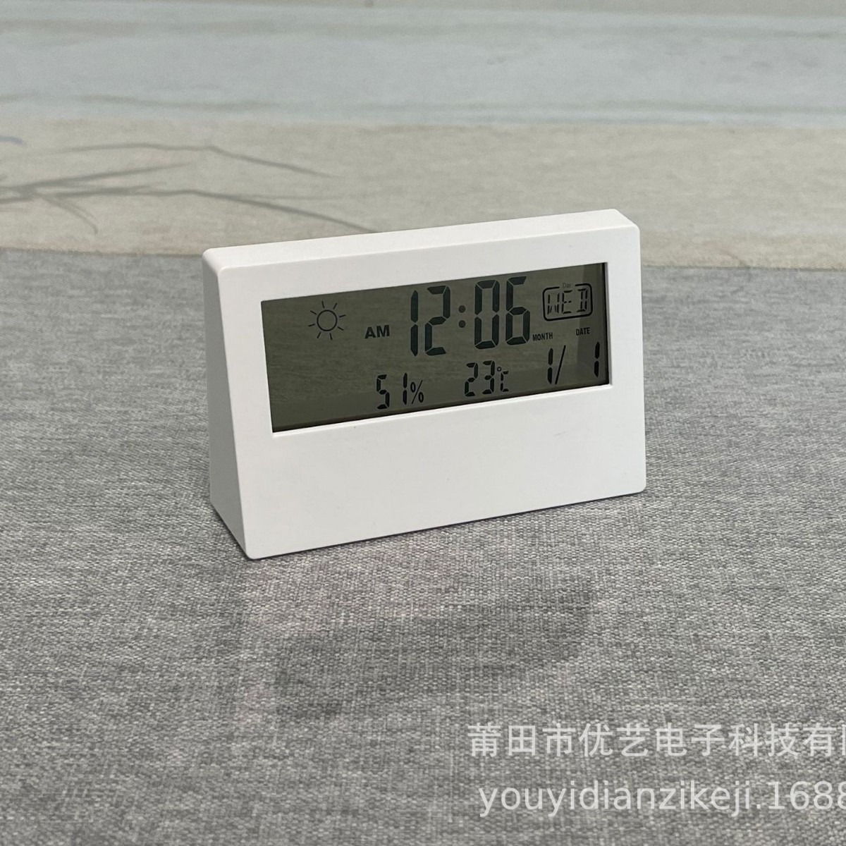 Lcd Hd Digital Display Large Screen Weather Forecast Temperature and Humidity Alarm Clock Temperature and Humidity Meter Perpetual Calendar Digital Clock