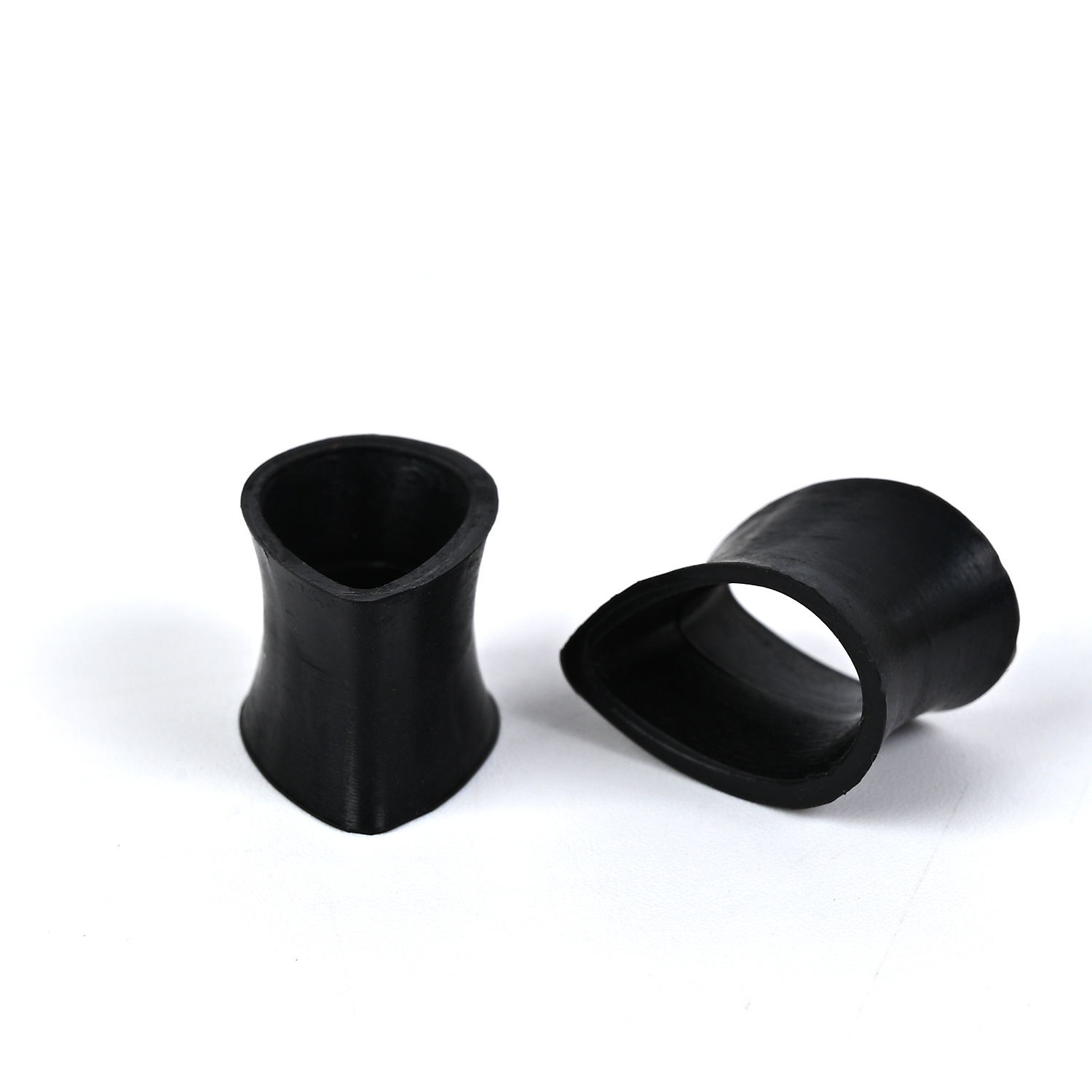 Cross-border trend silicone auricle European and American color mixed color hollow round puncture jewelry fashion ear expander