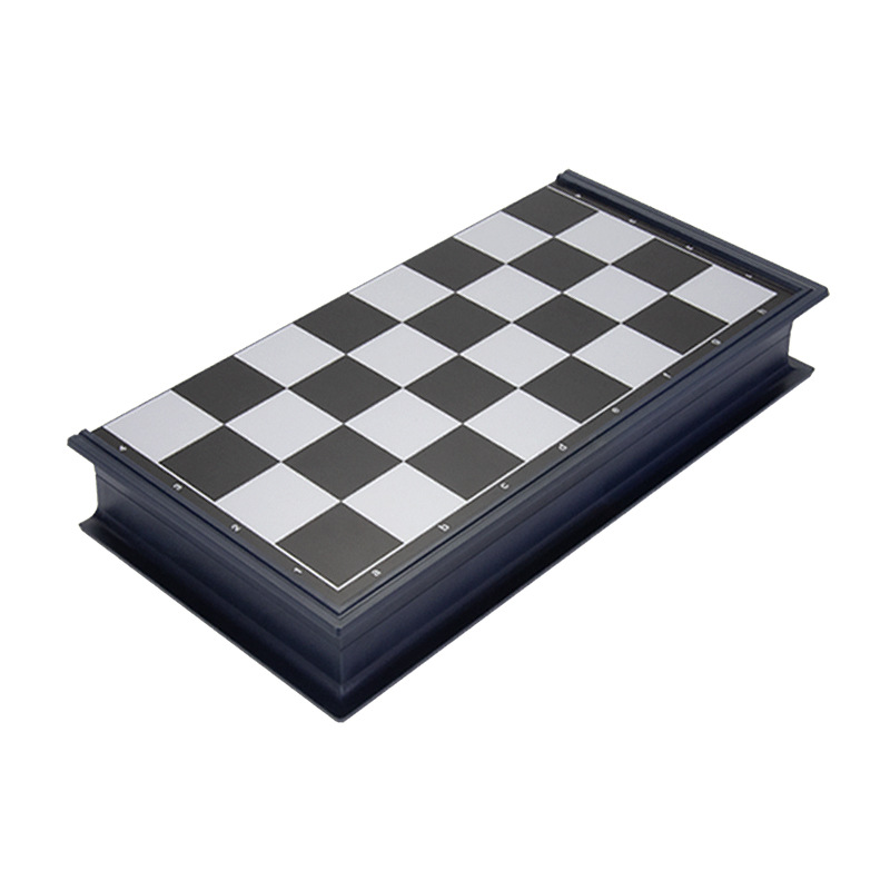 AIA UB chess black and white pieces model 4812B-C