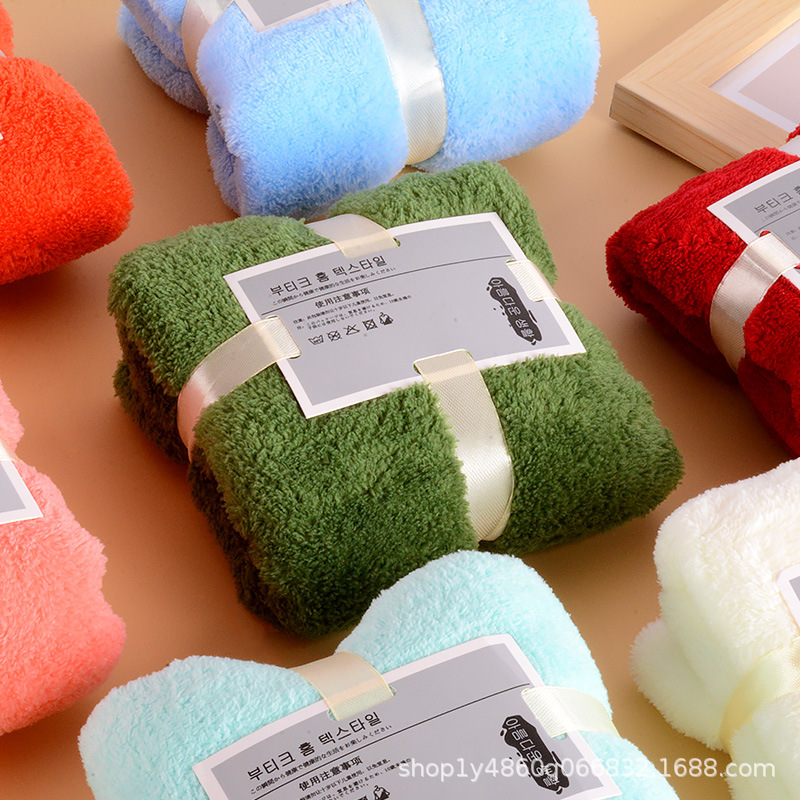 Souvenir Square Coral Velvet Towel Wedding Return Gift Wedding Shop Gift Box with Birthday Business Creative Gift Batch