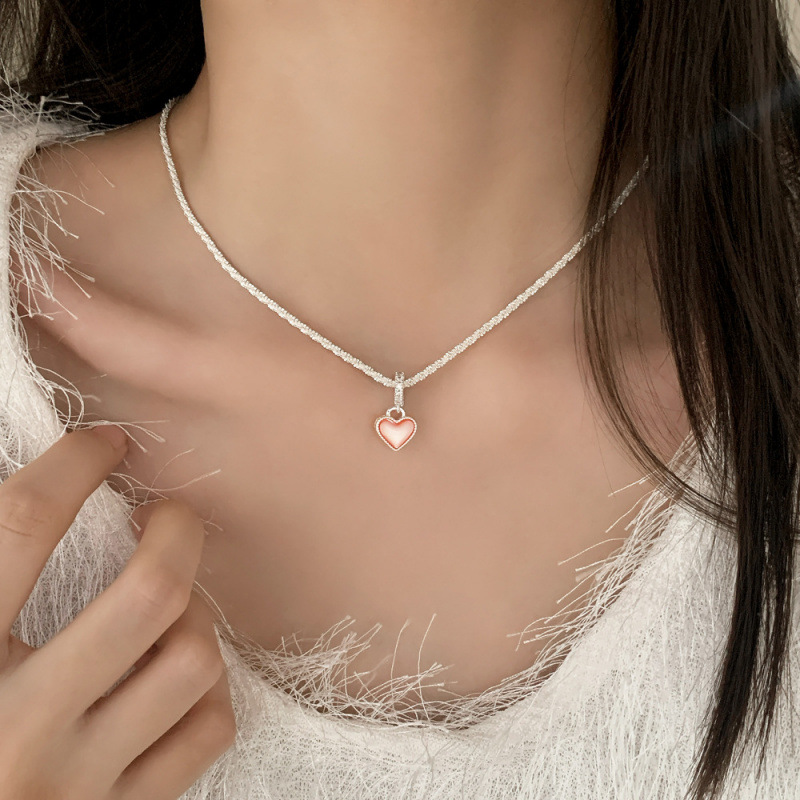 Корейское стильное ожерелье с сердечком, легкая роскошь, модное колье для повседневной носки