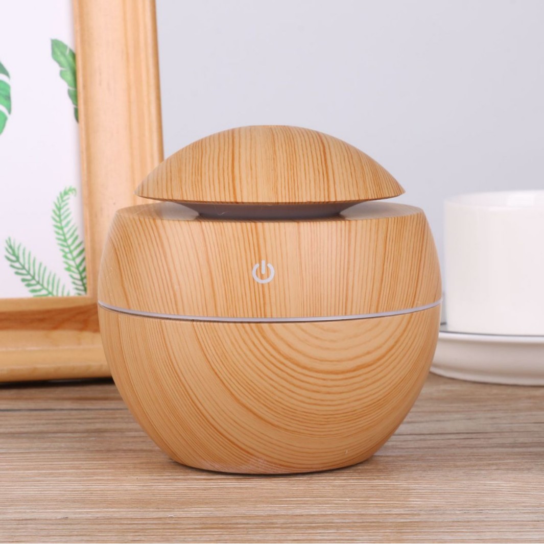 Wood grain household humidifier 5v colorful luminous Aroma Diffuser usb Humidifier 300ml car humidifier spot