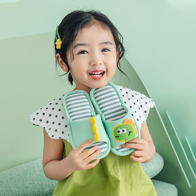 Spring and Autumn Children's Linen Slippers Cute Dinosaur Baby Home Indoor Floor Boys and Girls Slippers Non-Slip Soft Sole