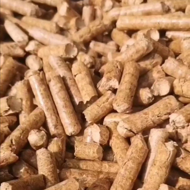 Factory Direct Supply of Biomass Pellets Pine Mahogany Environmentally Friendly Wood Chips Pinus Sylvestris Biomass Combustion Pellet Fuel