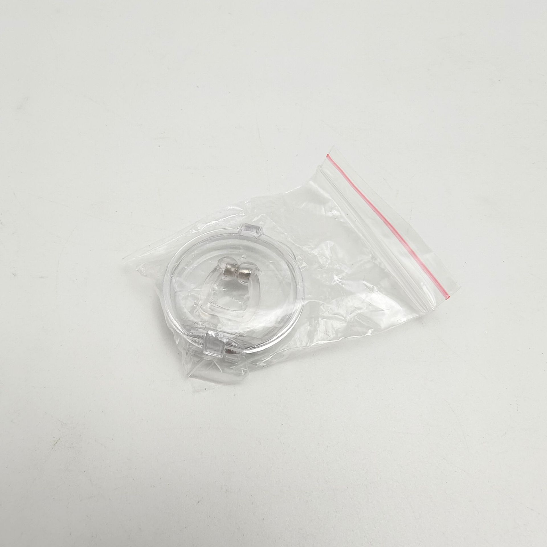 Cross-border Anti-snoring Artifact Sleep Breathing Correction Anti-snoring Nose Clip Mini Magnetic Silicone Anti-snoring Device in Stock