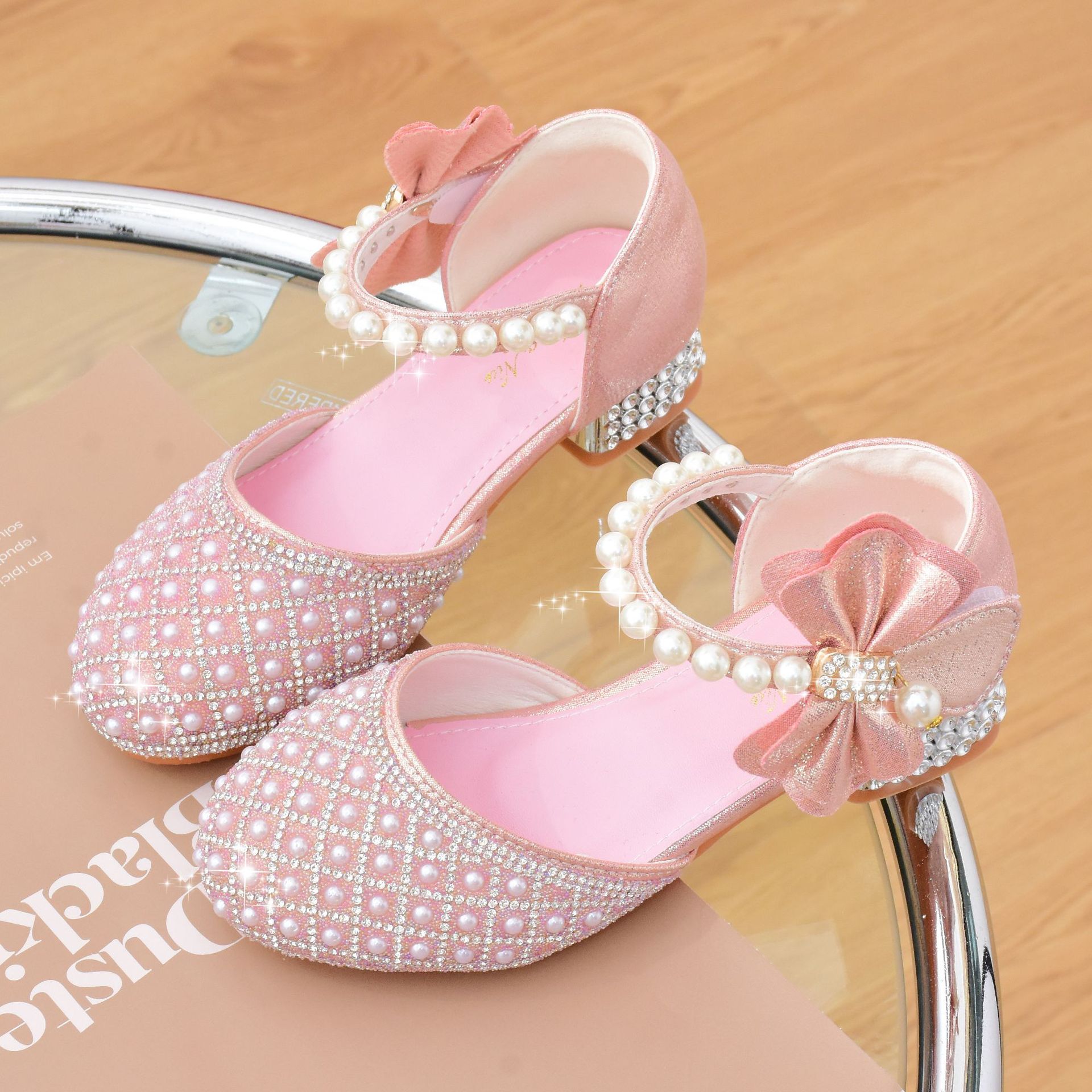 Girls' Crystal Shoes New Princess High Heels Piano Show Shoes Big Children's Leather Shoes Children's Sandals
