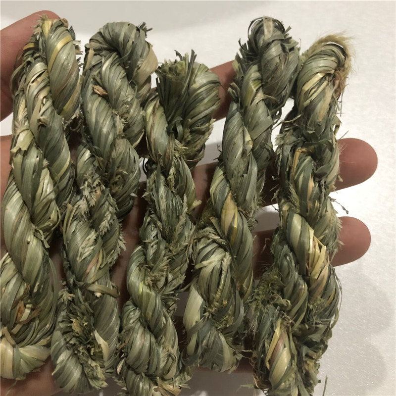 Pet Supplies Timothy Hay Grass Woven Toys for Rabbits, Chinchillas, Guinea Pigs, and Hamsters