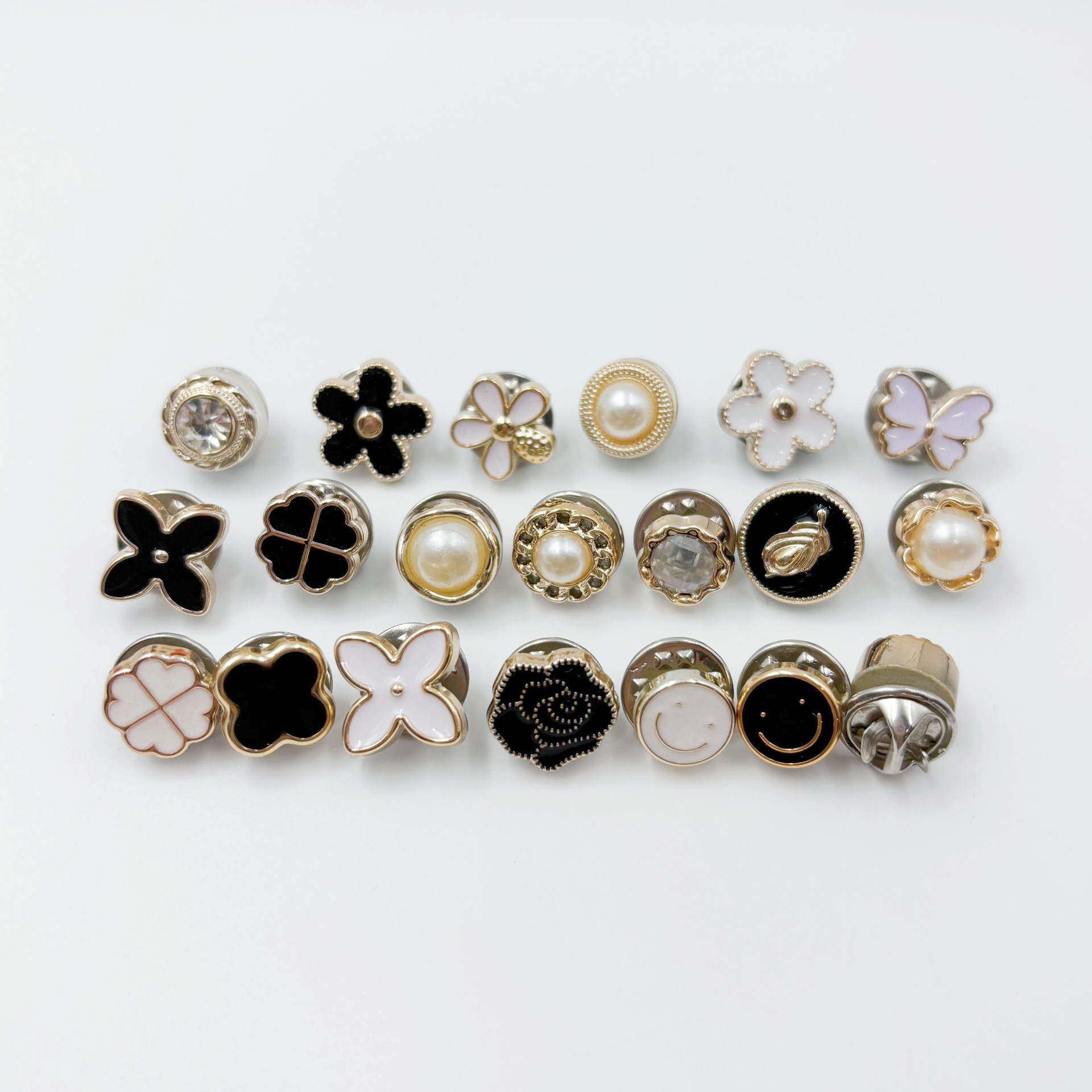 Curtain Anti-Warping Fixing Buckle, No Sewing, No Nails, Anti-Glare Nail Buckle, Simple and Fashionable Alloy Decorative Buckle, Concealed Buckle Pin