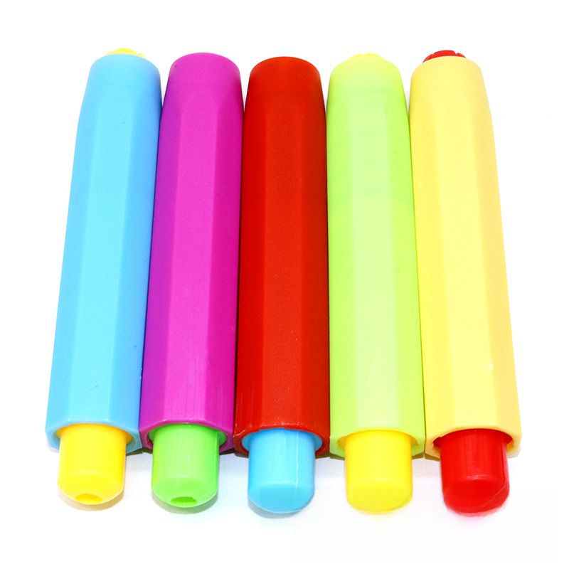 Factory wholesale plastic chalk set color dustproof chalk set children teacher guard chalk clip drawing board accessories