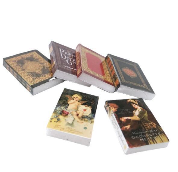 1:12 Doll House Simulation Mini Retro Book Can't Turn Page Miniature Scene Ornaments