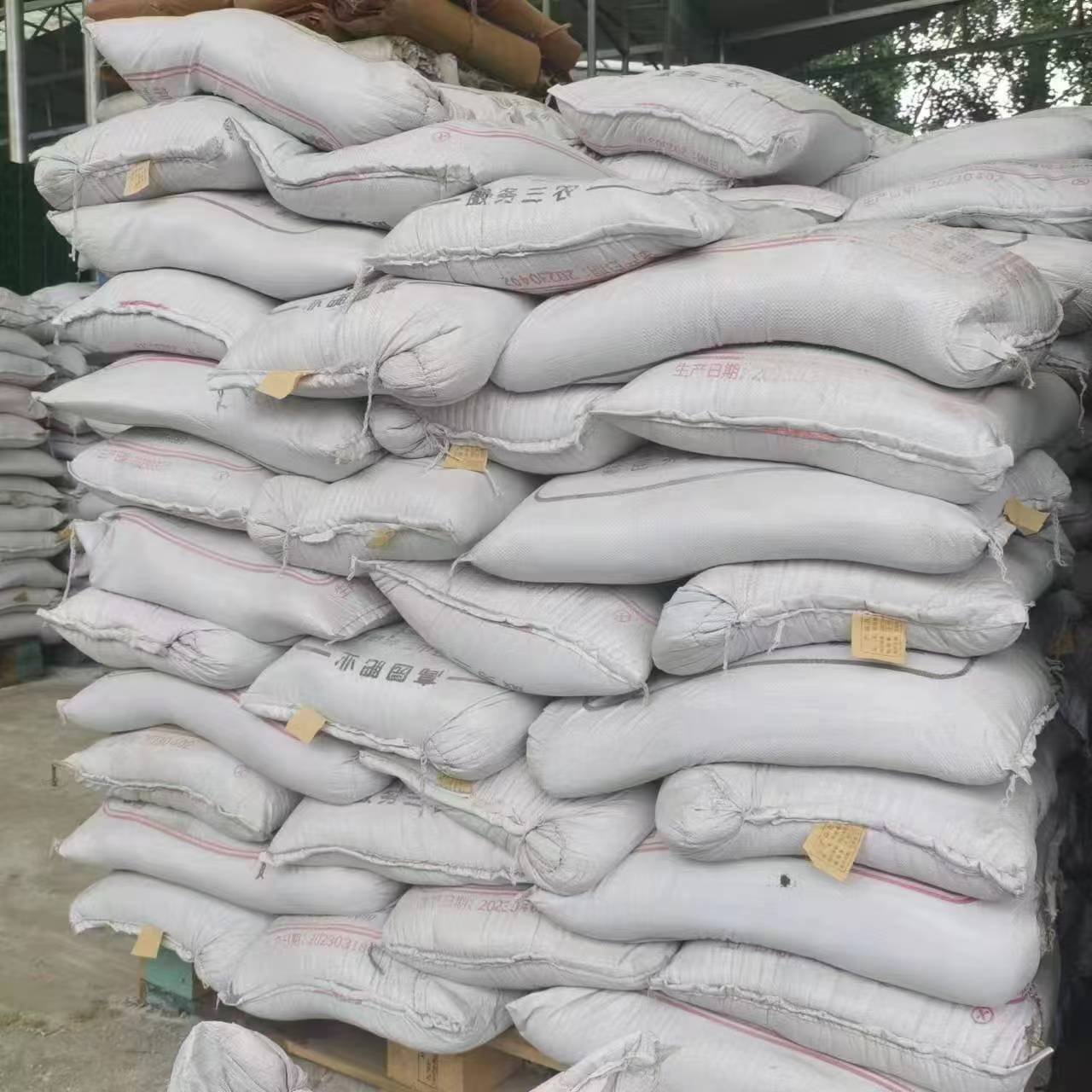 Manufacturer's Spot High-Content Polyoxymethylene White Solid Industrial-Grade Plastic Synthetic Resin Raw Material Polyoxymethylene