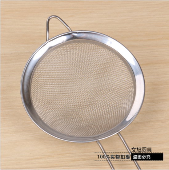 Stainless steel filter spoon flour sieve colander oil fishing net Spoon hot pot spoon oil separation net Bird's Nest spoon 7cm