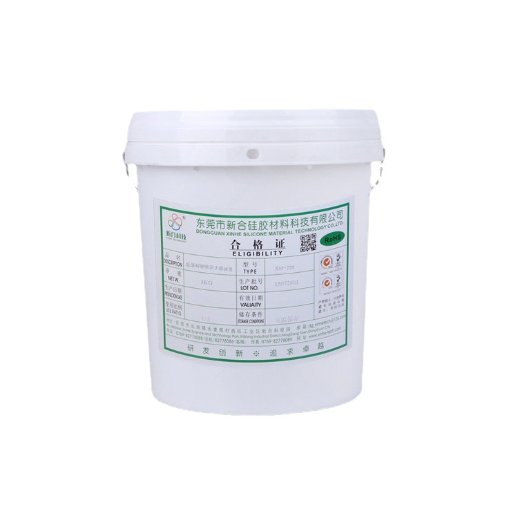 Рекомендуемые производителем силиконовые средства по уходу, жидкое масло, хорошая адгезия, отсутствие побеления при растяжении