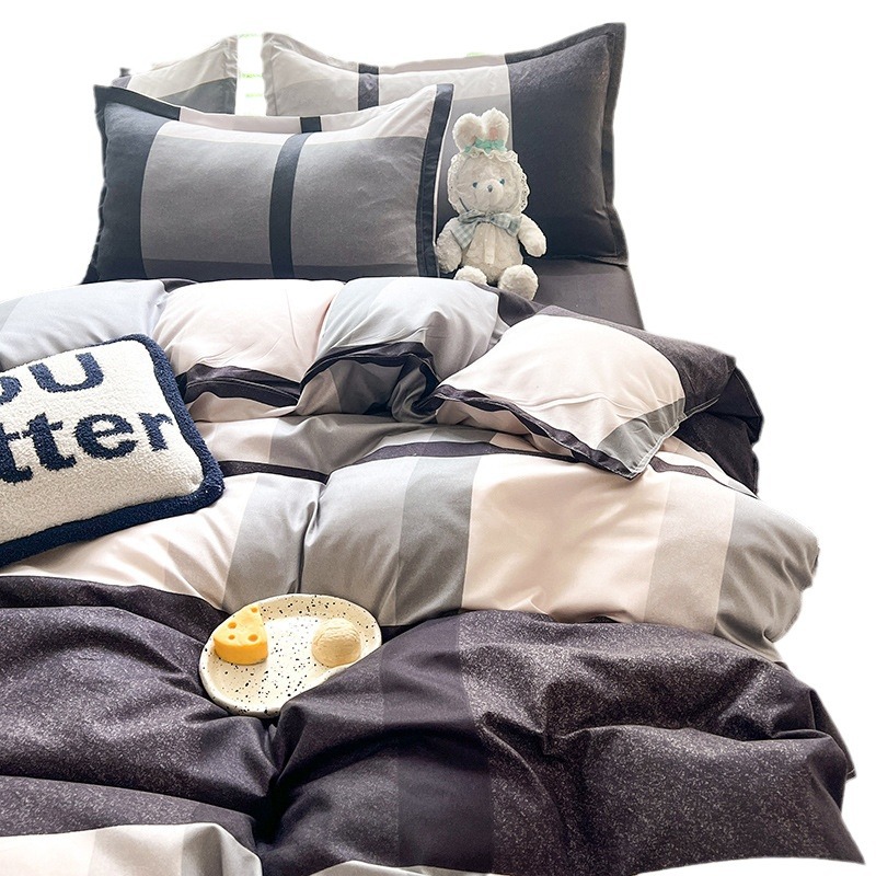 Cartoon bedding quilt cover student dormitory three-piece quilt set 4-piece skin-friendly wash cotton four-piece set clearance