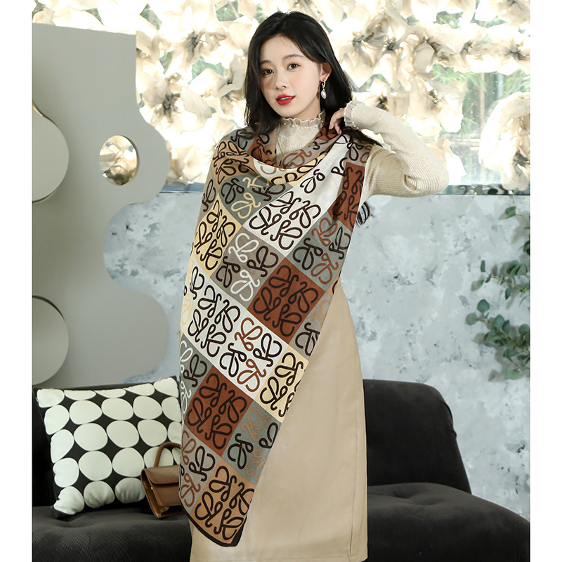 2024 Korean Dongdaemun Cotton and Linen Scarf for Women Autumn and Winter New Versatile Warm and Fashionable H Letter Scarf