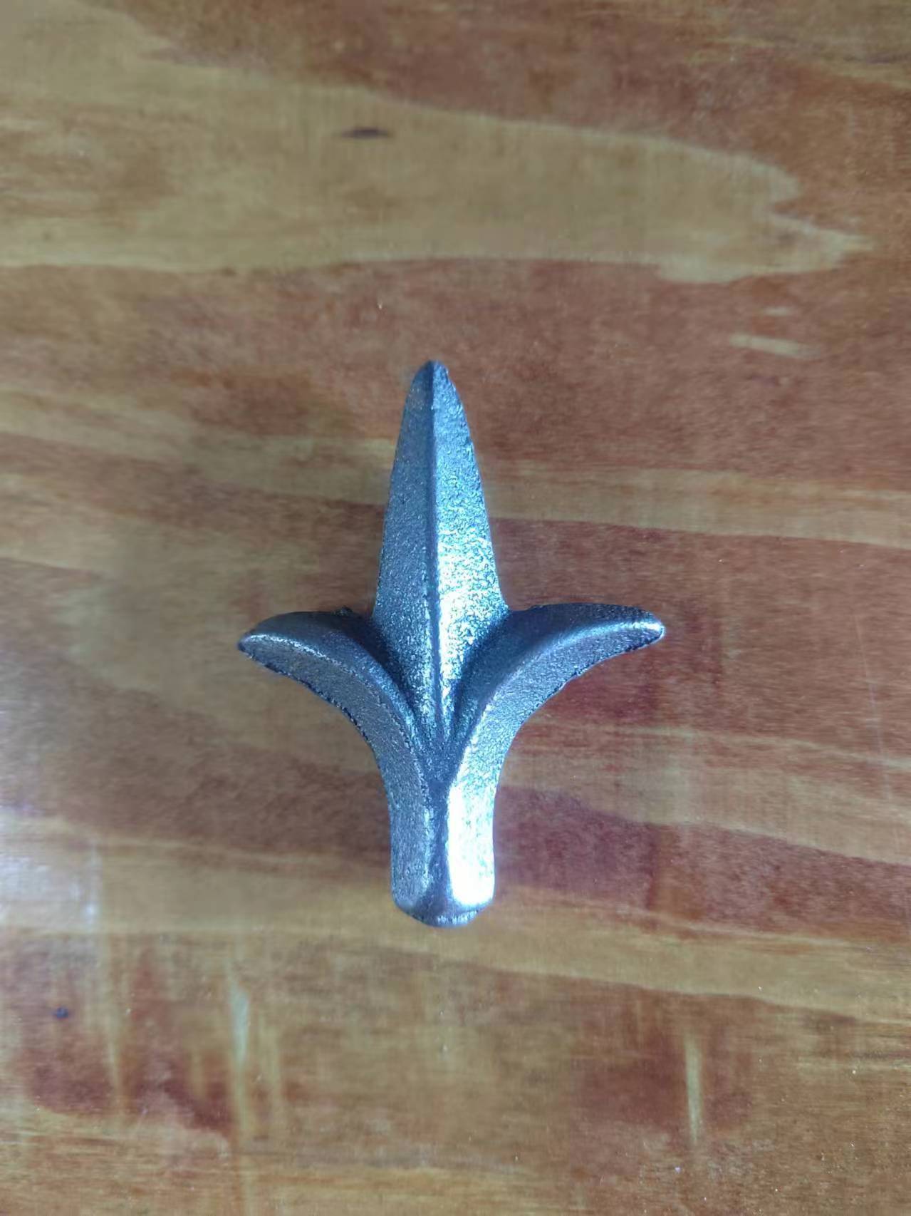 Supply of Wrought Iron Cast Iron Fittings, Cast Spearheads, Railing Welding Heads, Creative Vintage Style Iron Crafts