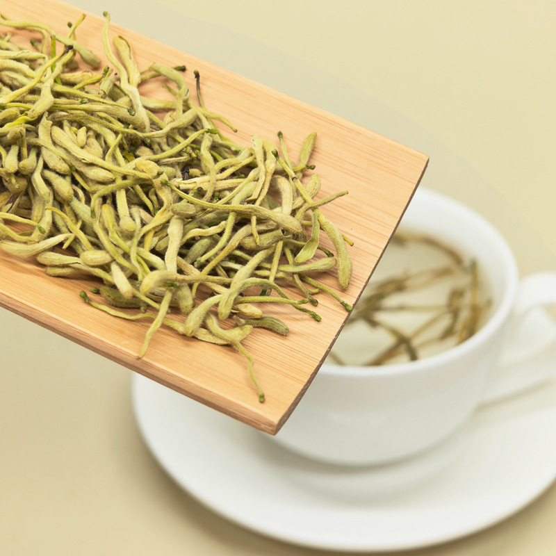 Fengqiu Honeysuckle Dried Flowers 35g Canned Herbal Tea Soaked in Water Mountain Honeysuckle Chinese Herbal Medicine Source Factory Wholesale