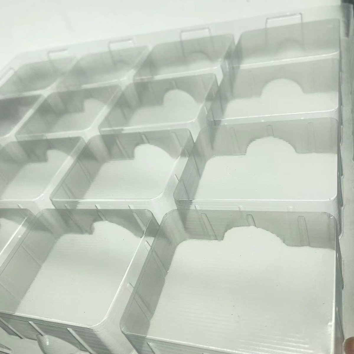 Factory wholesale transparent blister tray plastic lined packaging box scratch-resistant antistatic PVC mobile phone inner holder