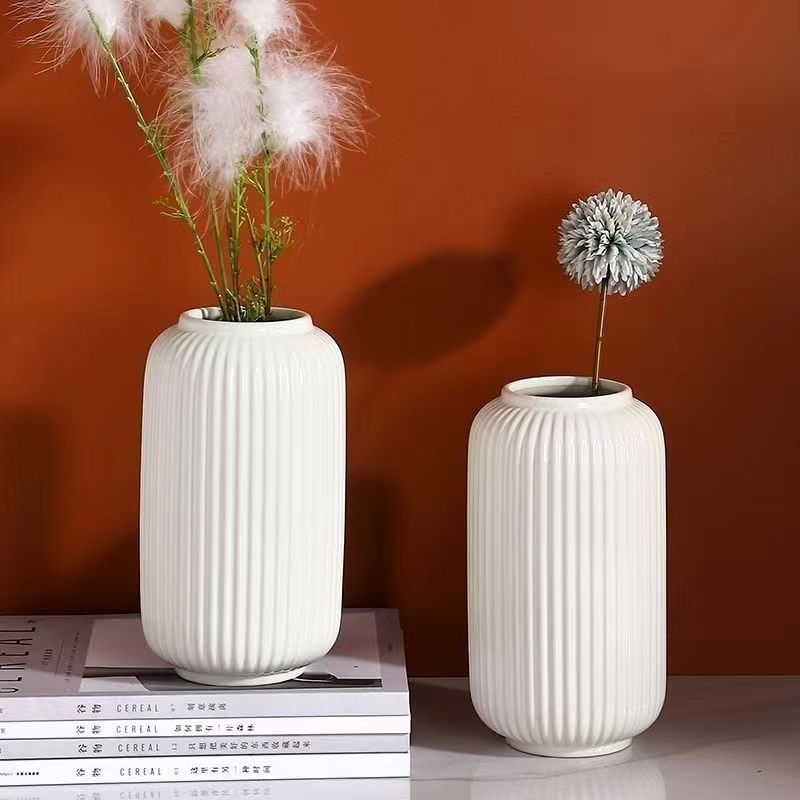 Белая керамическая ваза с вертикальным узором ручной работы для цветов новогодняя ваза полосатая Суидзя внутренняя и внешняя глазурь простые украшения гидропонные