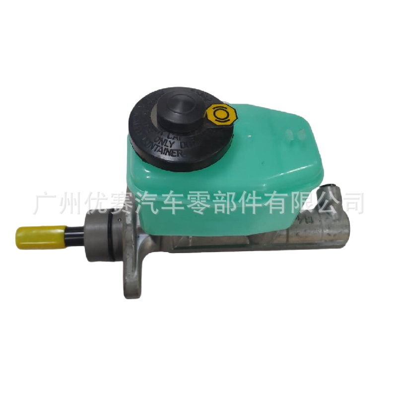 Suitable for Toyota Tantu brake master cylinder, brake master cylinder 47201-0C010
