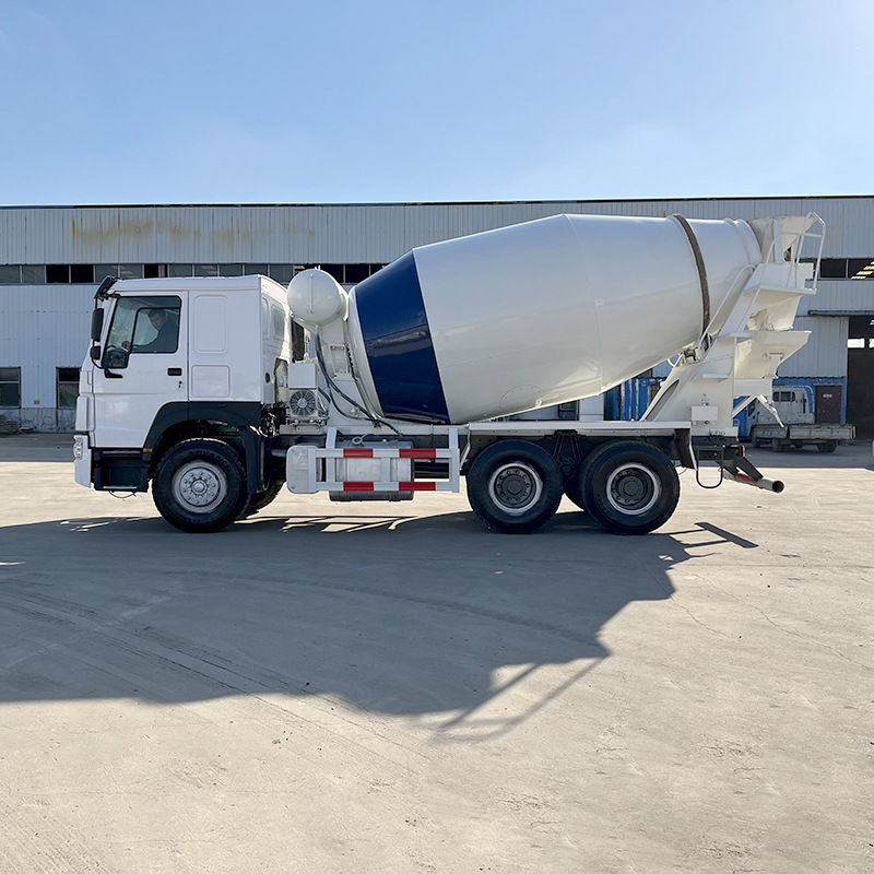 Hoofer Concrete Mixer Truck for Sale with Eight Rear Wheels, 12 Cubic Meter Commercial Concrete Cement Transport Tank Truck, Brand New Tires