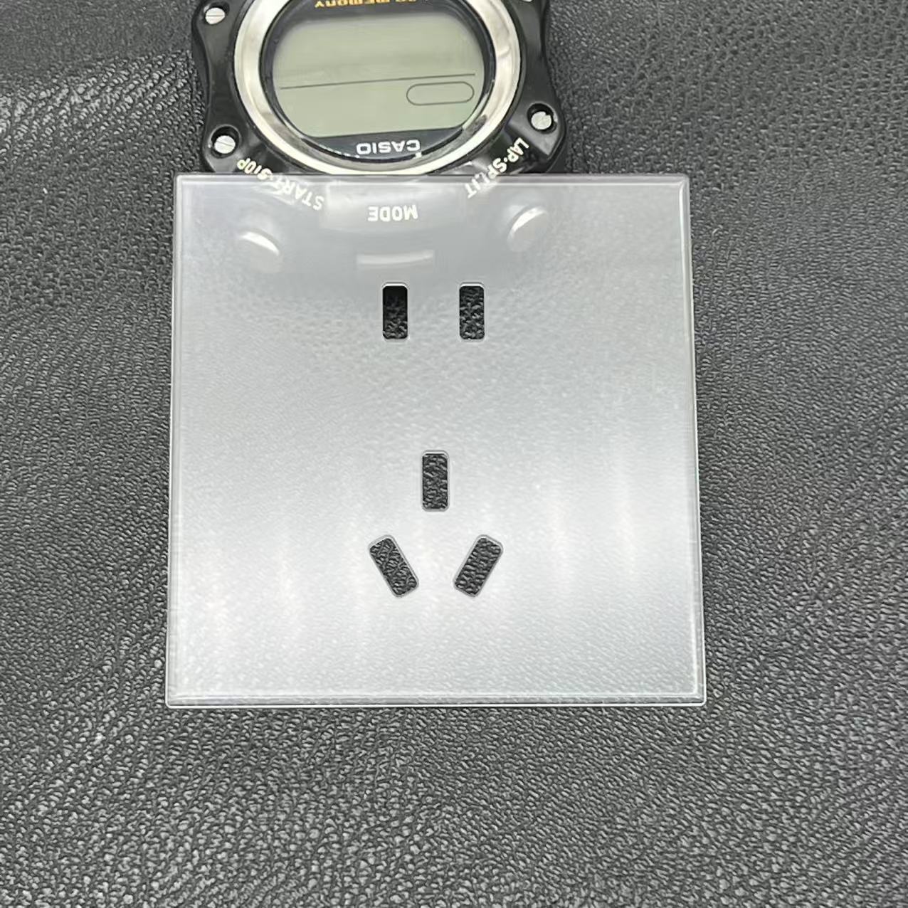 Supports Car Protection Films, Game Console Protective Films, Tablet Protective Films, and Various Types of Tempered Glass Protection