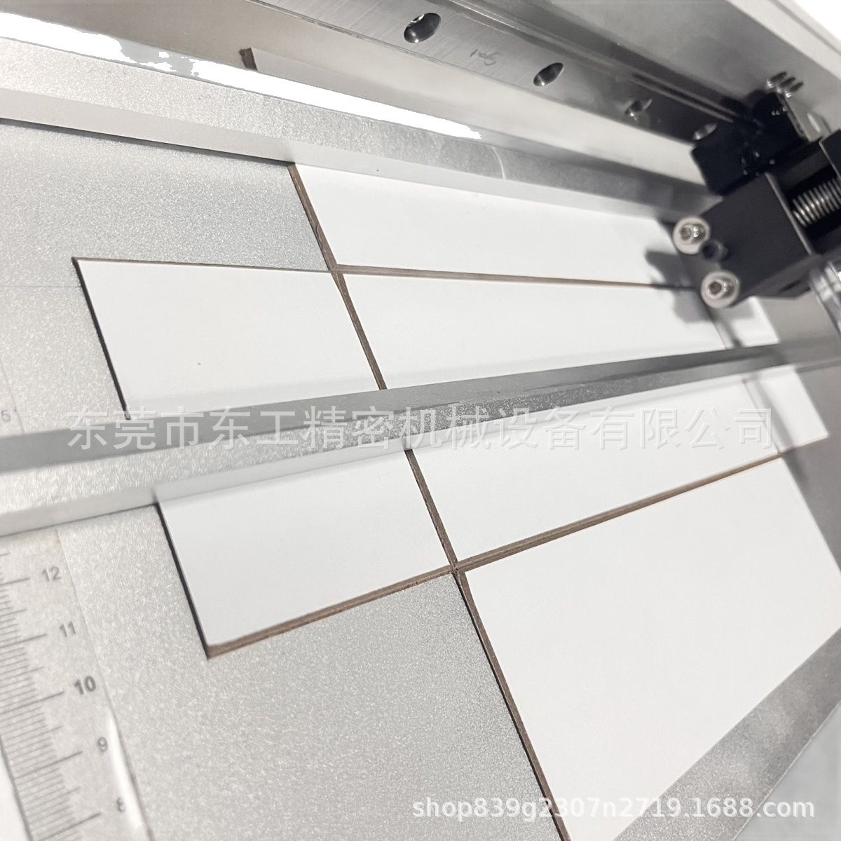 Professional High-Precision Manual Slotting and Proofing Machine Desktop Carton V-Slot Machine Tungsten Steel Blade Gray Board Manual Slotting Machine