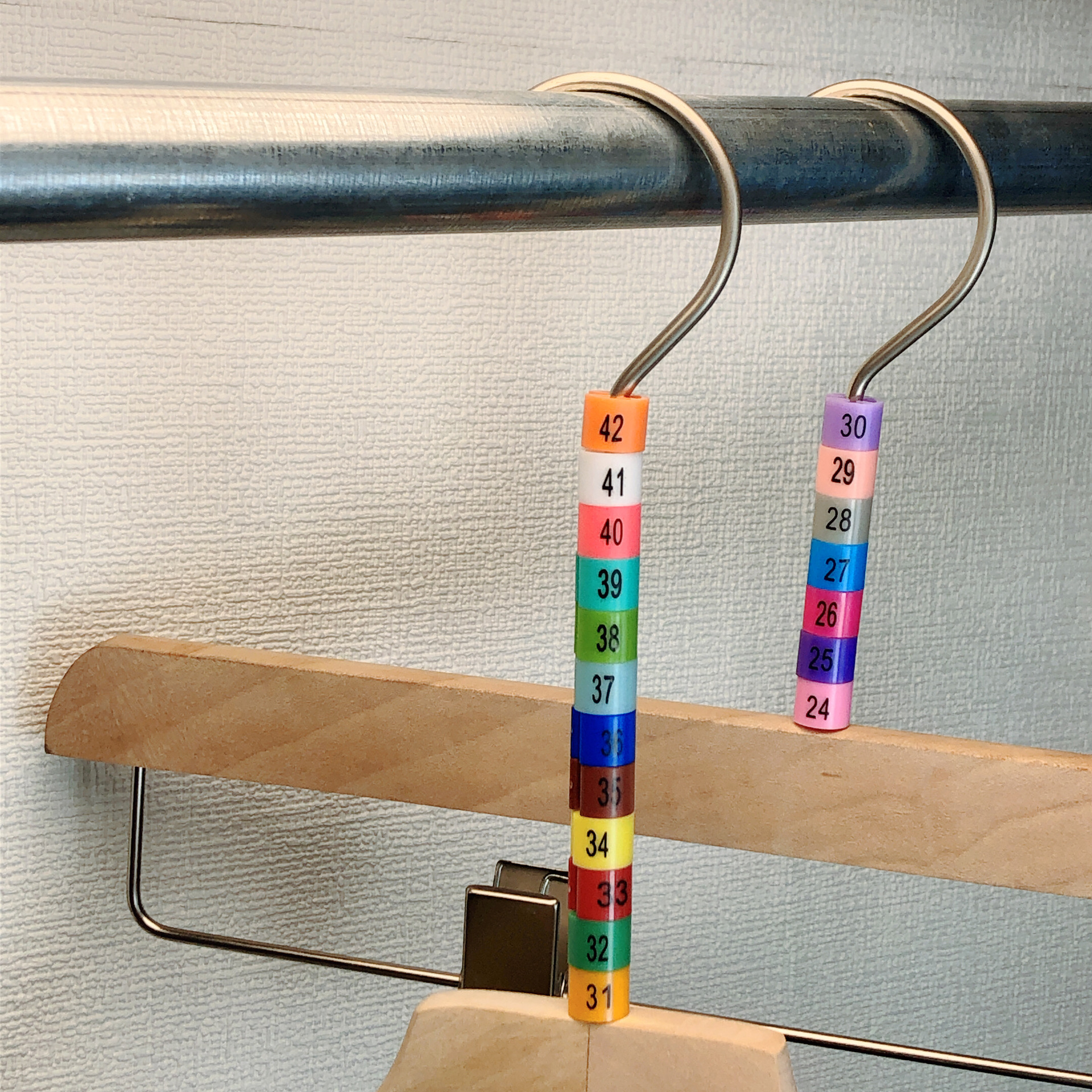 Clothing Store Round Plastic Size Tags 20-60 Number Hanger Size Classification Packaging Rings Colorful Size Rings