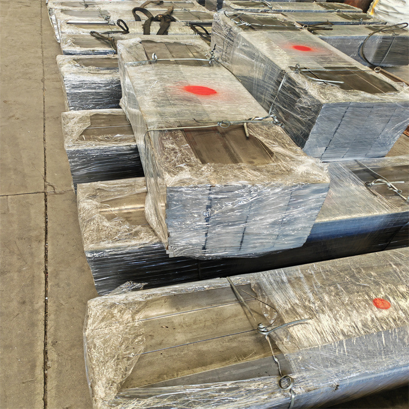 Q345B Cold Drawn Bright Flat Steel Square Steel 20 # 40Cr35Crmo Cold Drawn Alloy Square Steel Steel Factory Non-Standard Customization