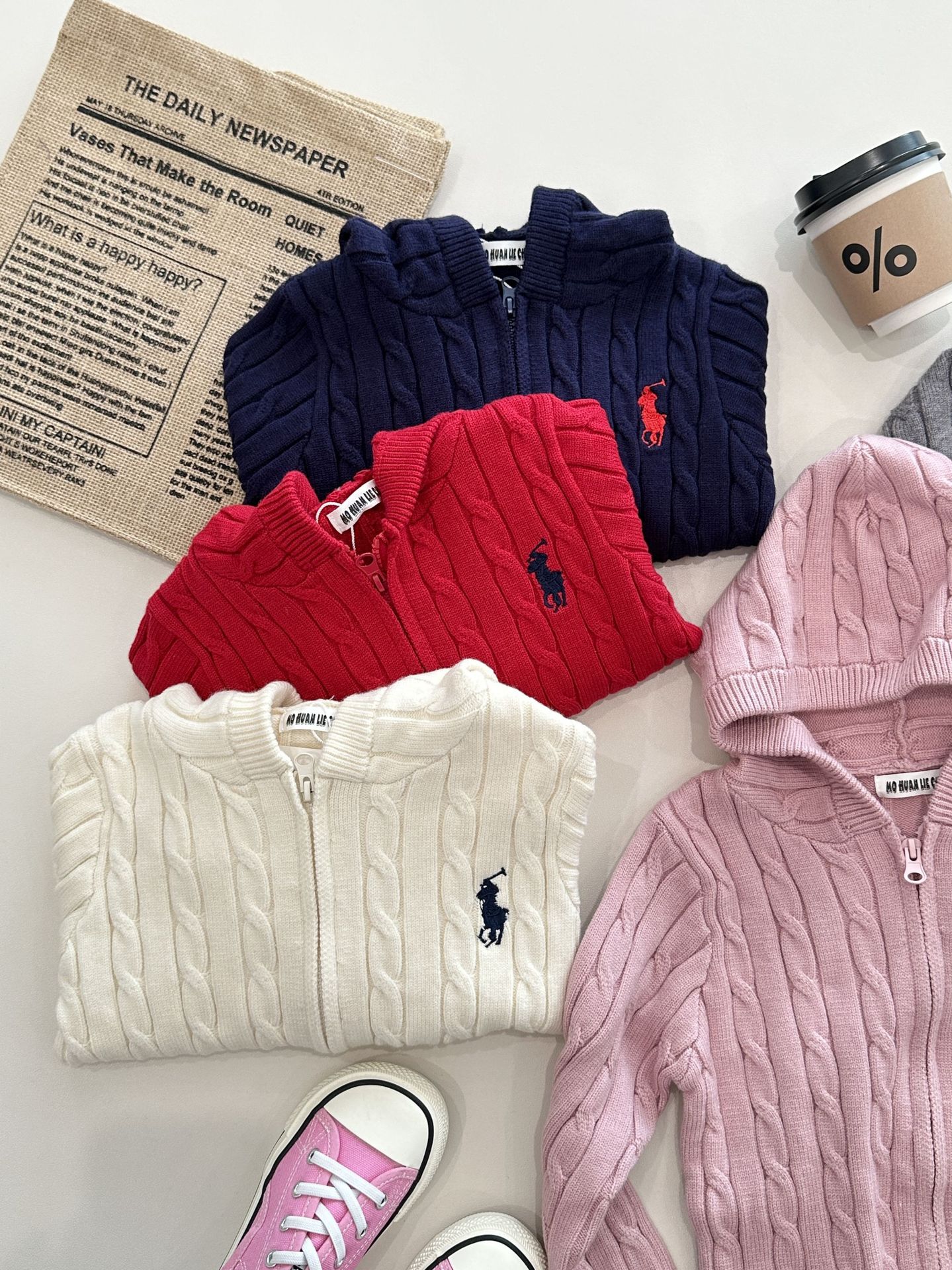 Autumn and Winter New Korean Style Cartoon Embroider Fashionable Zipper Hat Knitwear for Boys and Girls 25806