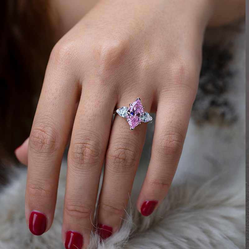 Shipei jewelry European and American fashion luxury Net red S925 silver inlaid high carbon Diamond Horse Eye 8*14 Ring 3 Karat