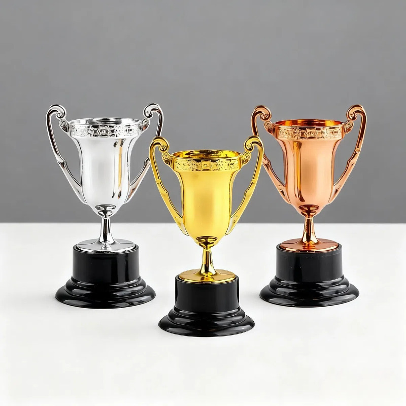 Oscar Small Trophy School Sports Meeting Training Plastic Trophy Award Kidsren's Toy Trophy Gold-Plated Plastic