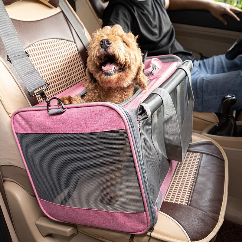 Cat Carrier Bag Is Portable, Breathable, Foldable, Pet Carrier Bag for Small Dogs and Cats, Portable Pet Bag for Travel