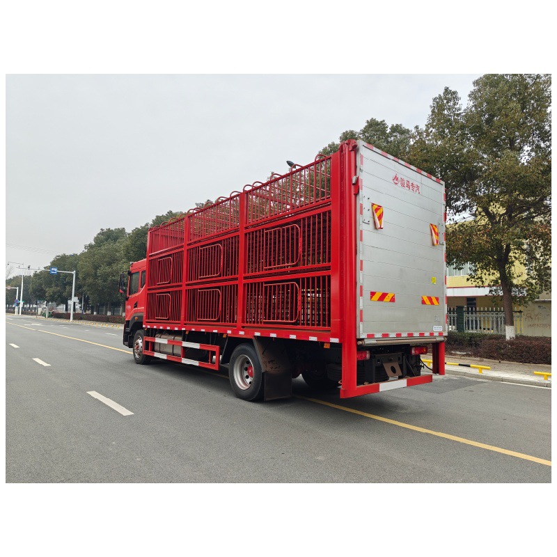 Dongfeng Single-Axle 6.8m Live Poultry Transporter Livestock Transporter Three-Layer Transport Manufacturer Direct Sales Live Pig Special
