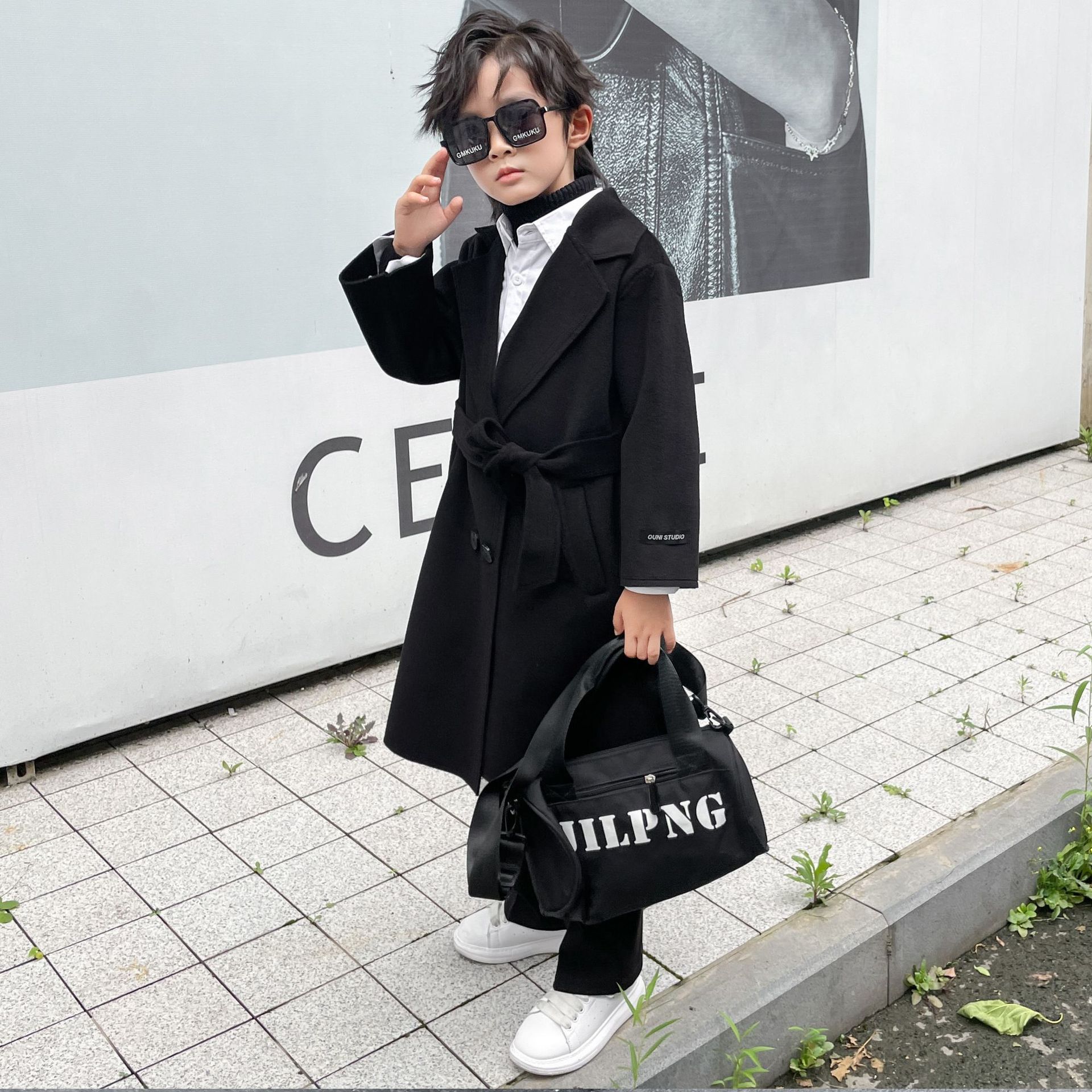 Children's clothing boys' trench coat children's long coat 2023 autumn and winter British medium and big children's western style baby coat trendy cool