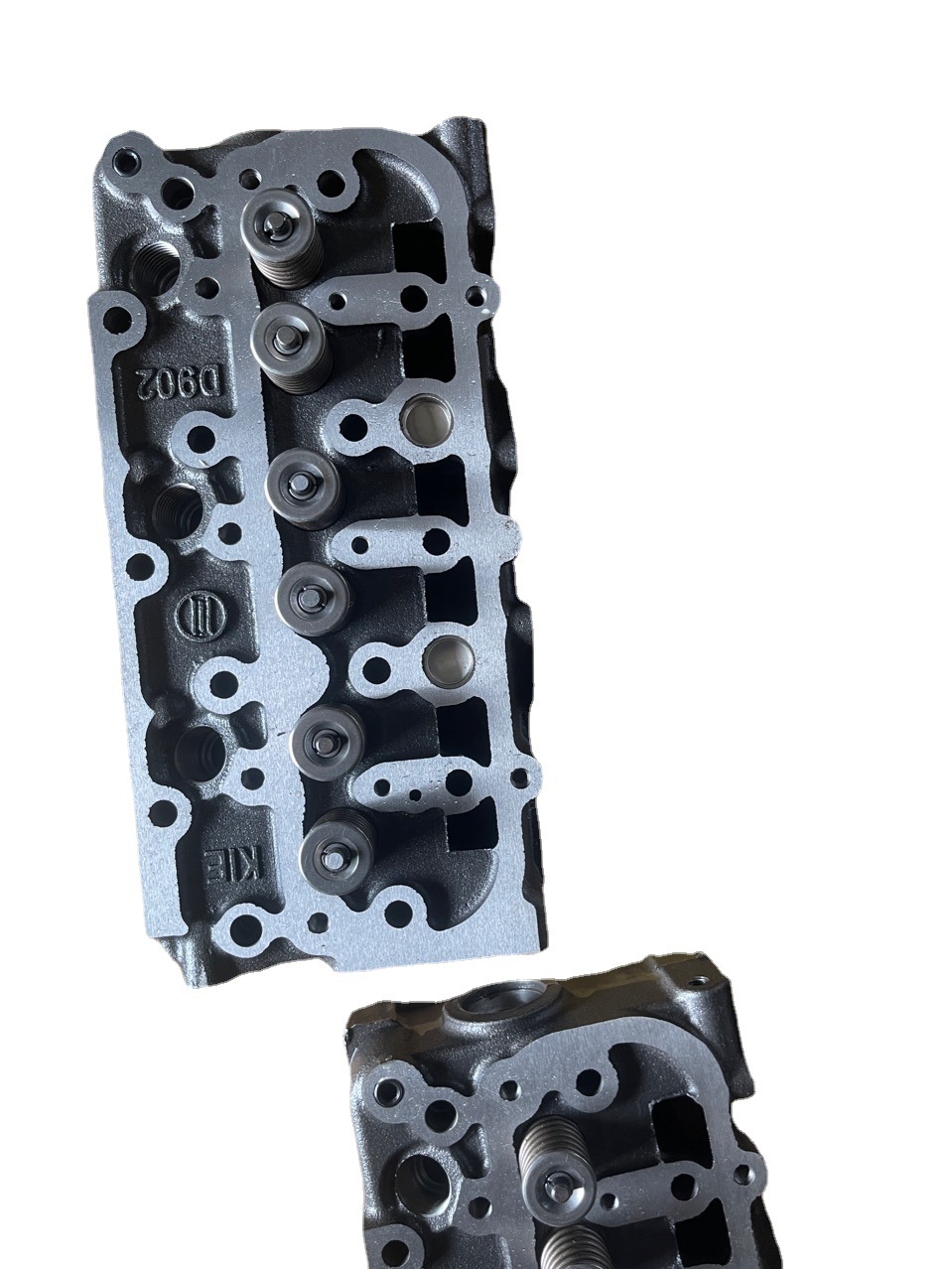 Сборка головки цилиндров D902 D1105