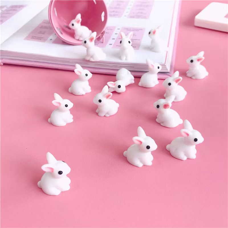 Micro Landscape Miniature Ornaments Small Ears White Rabbit Bag Ornaments Resin Crafts Mini DIY Accessories