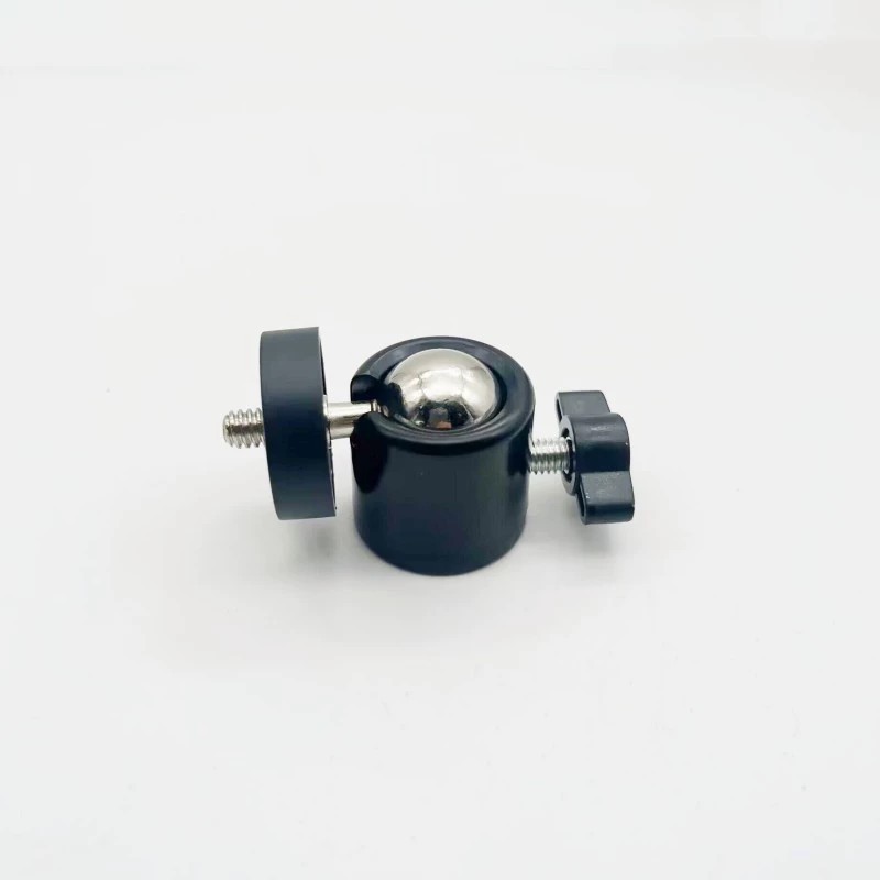 Universal spherical head