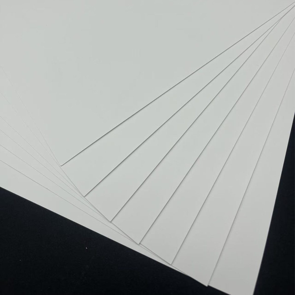 300g White Cardboard in Stock Wholesale A4A3 Thick Single-Sided Coated White Cardboard Printing Packaging Thick Cardboard