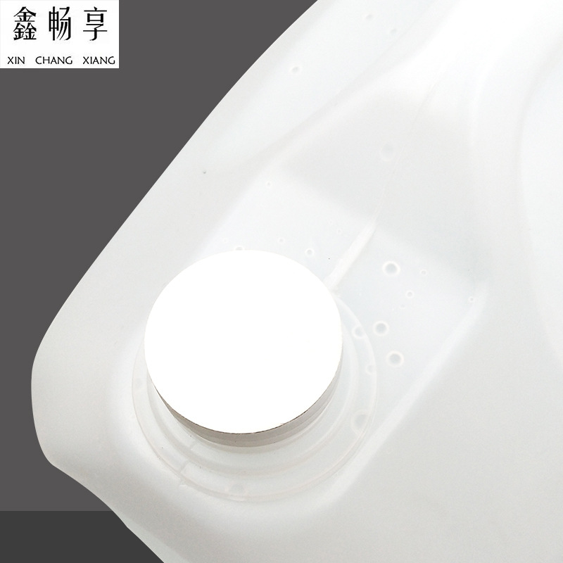 10kg Package of National Vi Special Vehicle Urea Solution Dongfeng Shaan Automobile Faw Heavy Truck Factory Direct Delivery