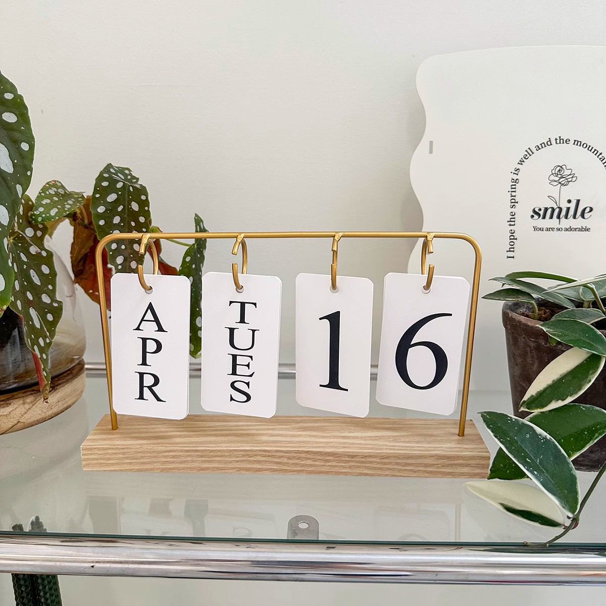 Scandinavian Style Accessible Luxury Wooden Page Turning Calendar Desk Calendar Ornaments Living Room Entrance Office Desktop Wine Cabinet Decorations