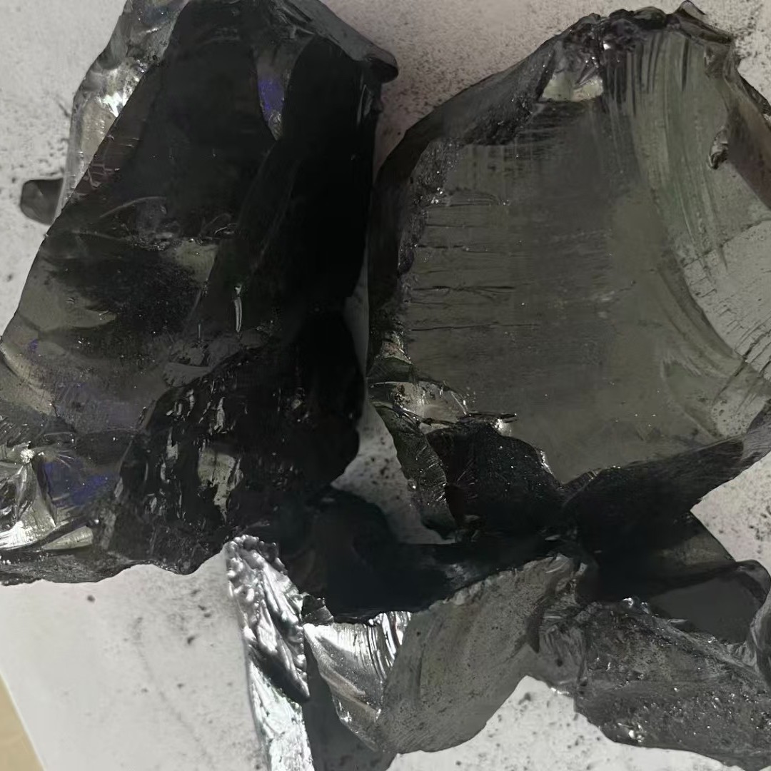 Medium Temperature Asphalt Is Used for Waterproofing Materials, Asphalt Paint, Refractory Materials, Magnesium Carbon Bricks, Blast Furnace Gunite