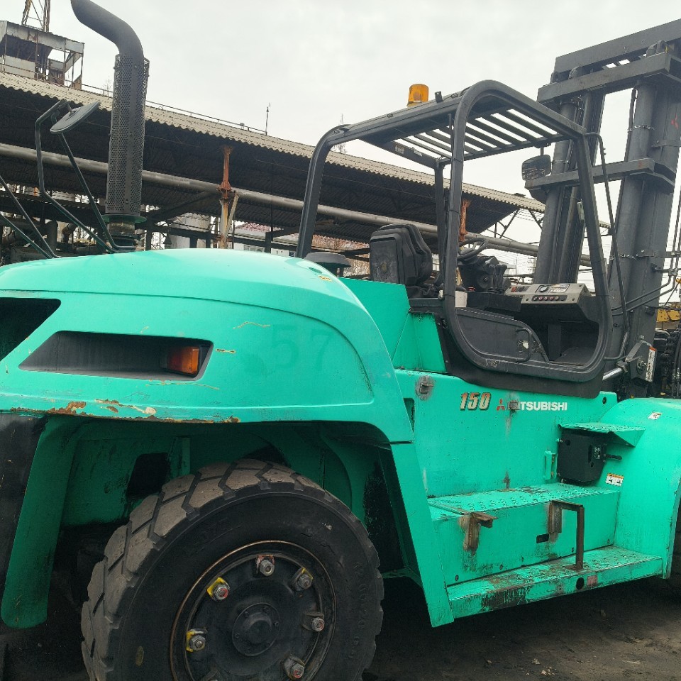 Foreign Trade Export Komatsu Toyota Tcm Mitsubishi 3 Tons 5 Tons 10 Tons 15 Tons 25 Tons Used Forklift