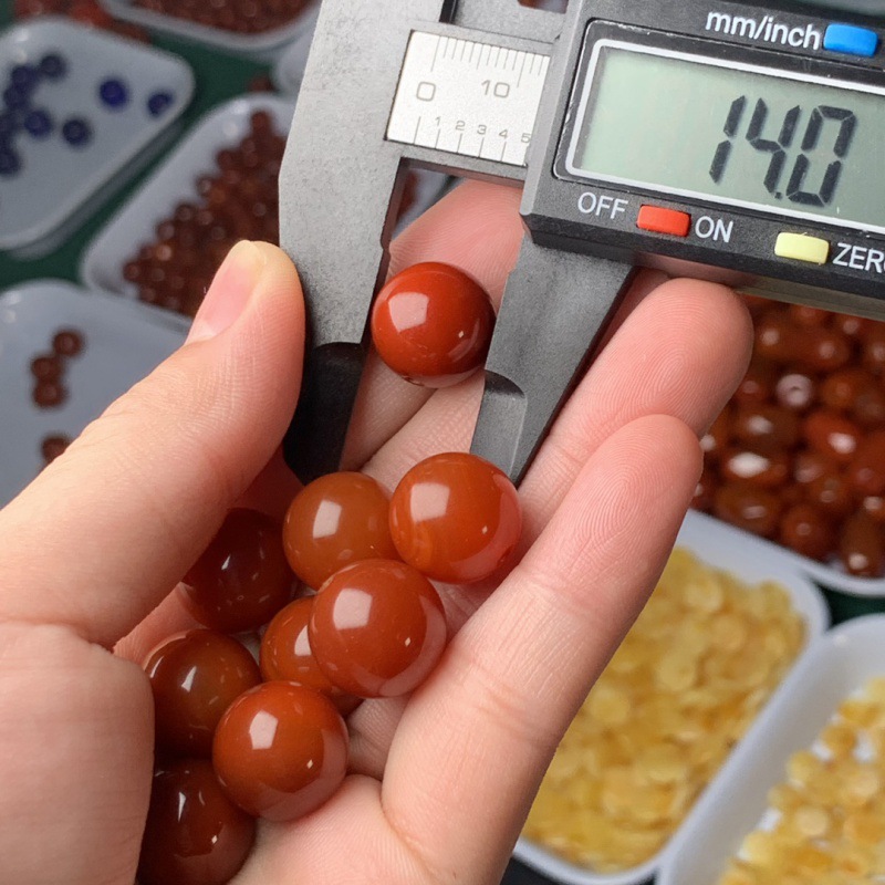 Natural agate south red accessories loose beads persimmon red beads with beads round beads full of meat bracelet diy play accessories