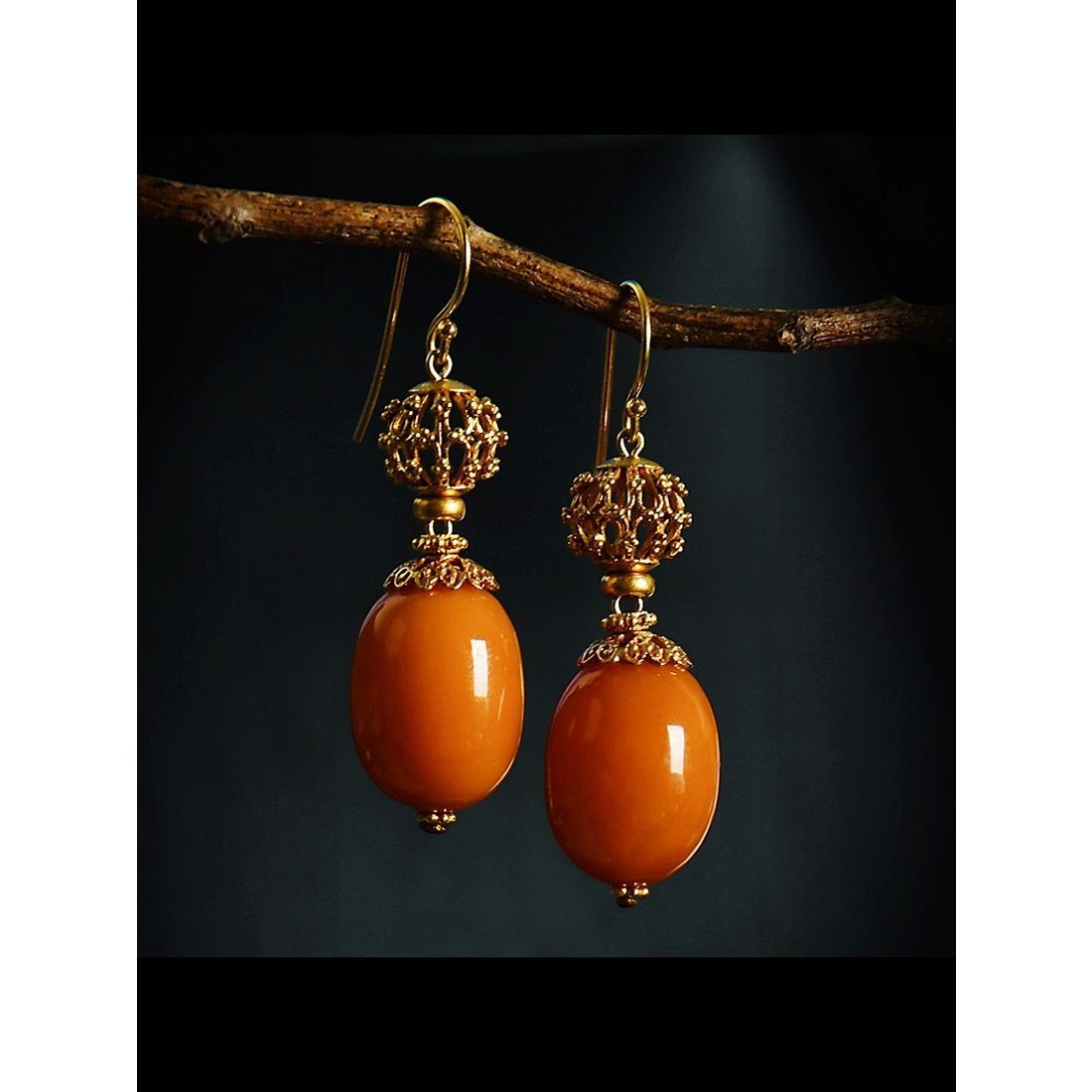 Authentic High-Quality Natural Old Beeswax Beads Large Size Handmade Earrings Retro Personalized Earrings Original Design