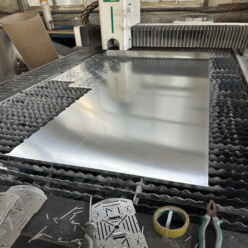 Aluminum Tile Roof Tile Factory Roof Tile Sound Insulation Aluminum Corrugated Board Aluminum Roll Can Be Processed into Open Flat Pressed Tile