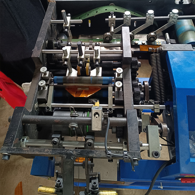 Customized Fully Automatic Ingot Machine Integrated Cnc Paper Forming Machine Qingming Festival Sacrificial Ingot Automatic Folding Machine